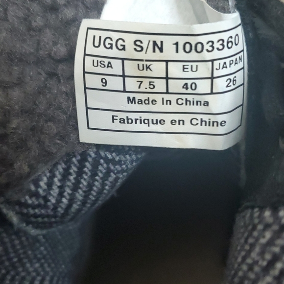 Ugg Zea Cold Weather Boots Size 9 - Picture 8 of 12